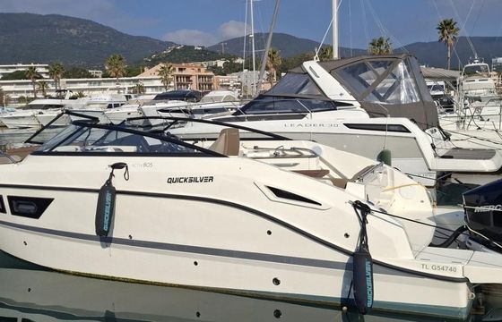 Quicksilver 805 ACTIV CRUISER