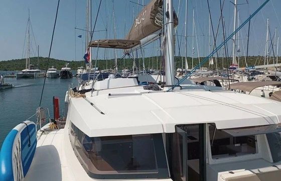Catana Bali 4.2
