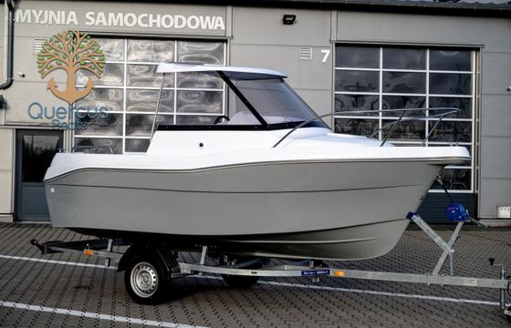 Quercus 480 Pilothouse