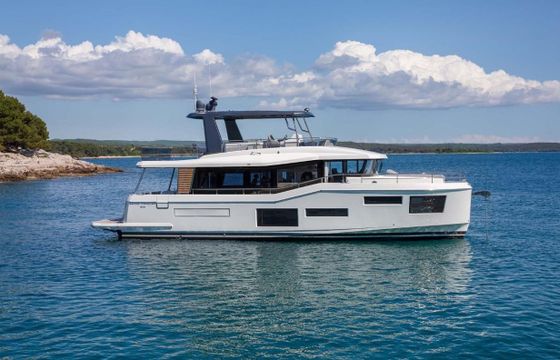 Beneteau Grand Trawler 63