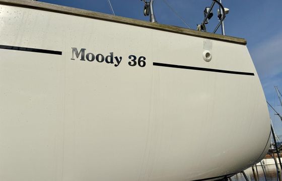 Moody 36 CC