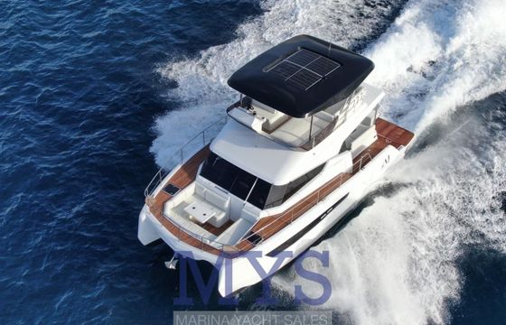 Aventura 38 FLY