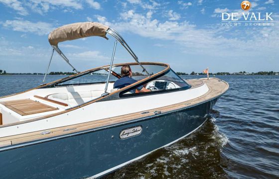 Long Island 33 Runabout