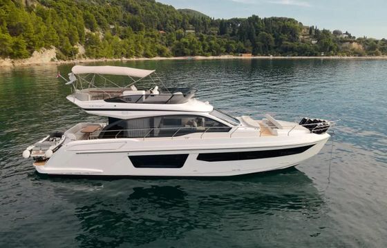 Azimut Fly 53