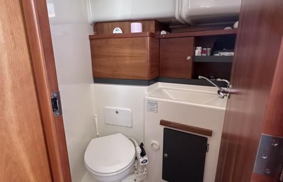 Delphia Escape 1050