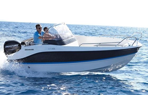 Quicksilver Activ 455 Open