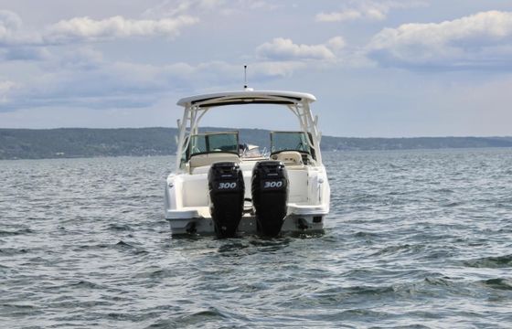 Boston Whaler 270 Vantage