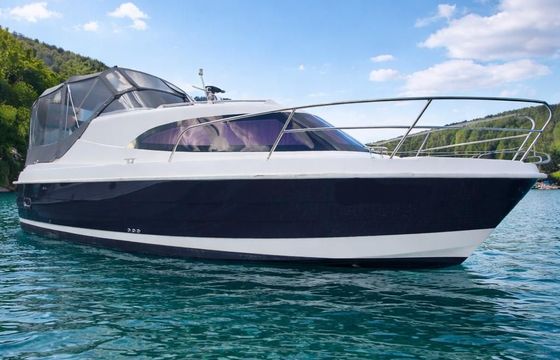 Aqua Royal 780 Cabin