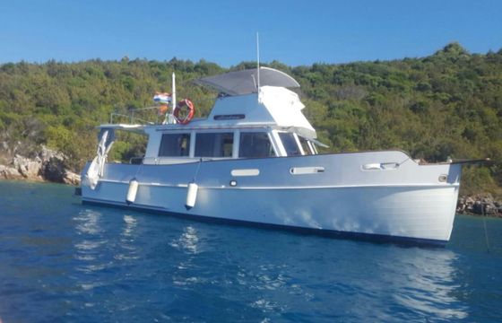 American Marine GRAND BANKS 32