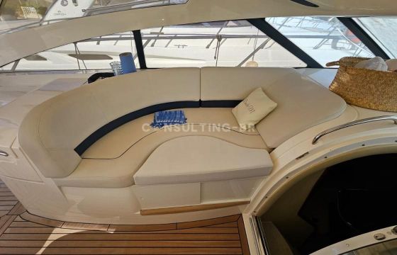 Princess V 48 HT