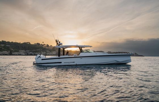 Axopar 38 Sun-Top