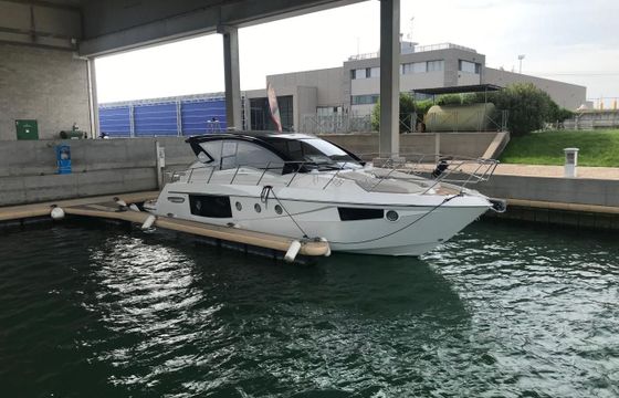Cranchi M 44 HT