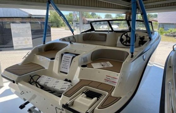 Quicksilver 525 Axess med Mercury F60 EF