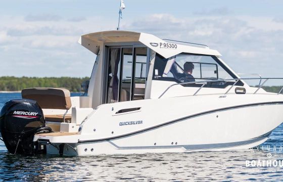 Quicksilver Activ 675 Weekend