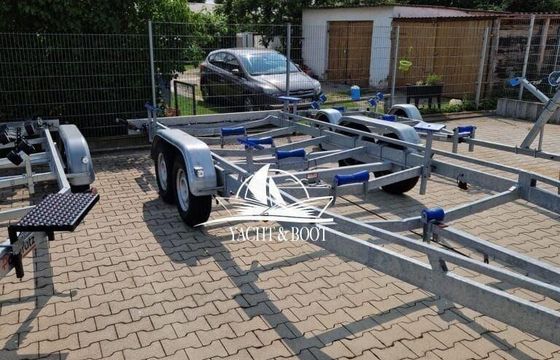 Sealine S 270
