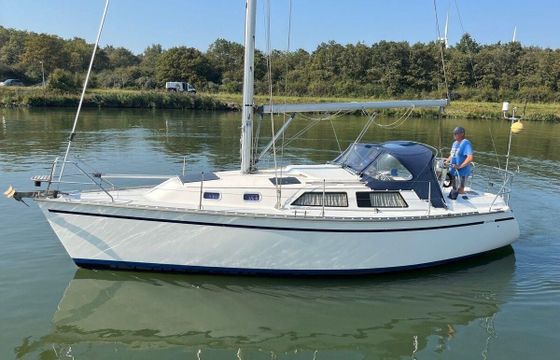 Hunter Marine 30