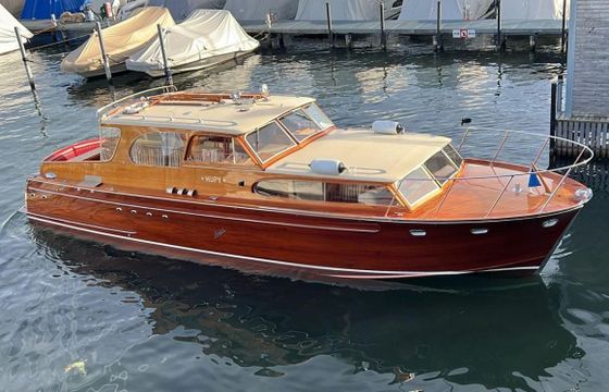 Swiss Craft Sedan Express Cruiser 11.85m