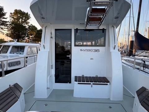Sargo 36 Fly