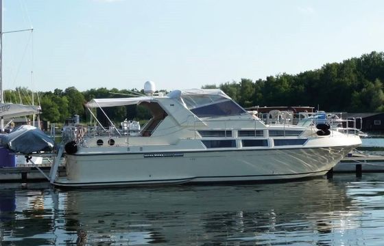 Coronet Commander 38`