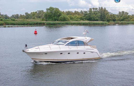 Prestige 42 S