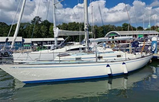 Nautors Swan 37