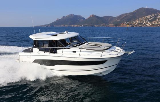 Jeanneau 1095 Merry Fisher Cruiser
