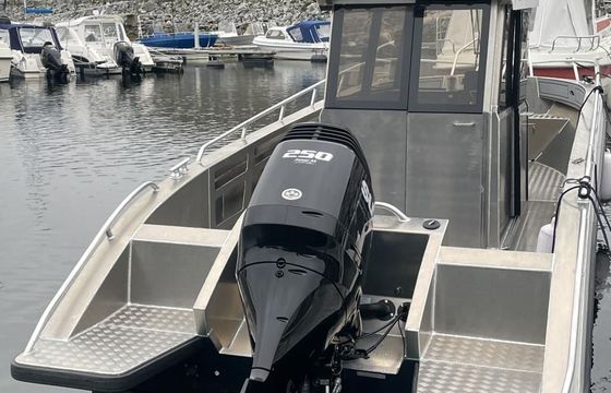 Alumarin 830 Cabin