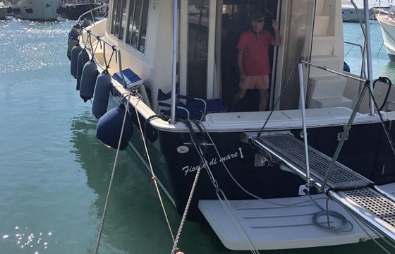 Mainship TRAWLER 400