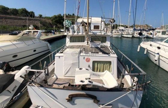 Cheoy Lee TRAWLER 34