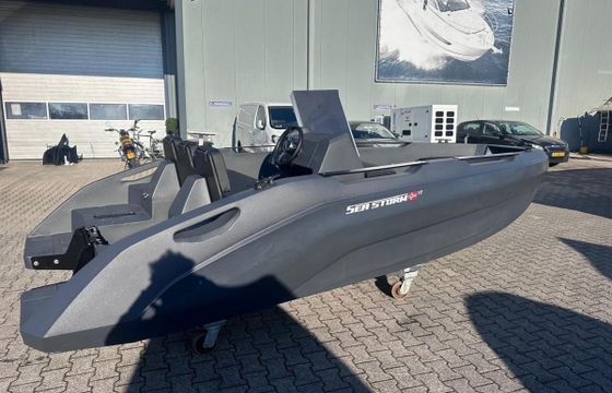 SEASTORM 17