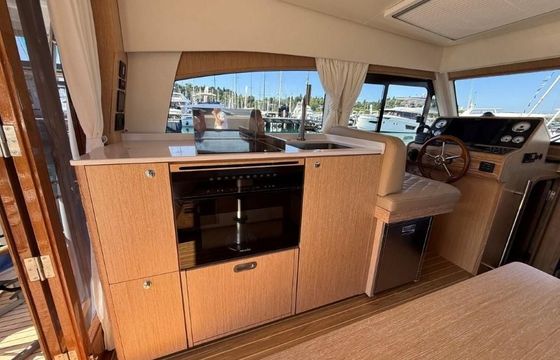 Sasga Yachts Menorquin 35