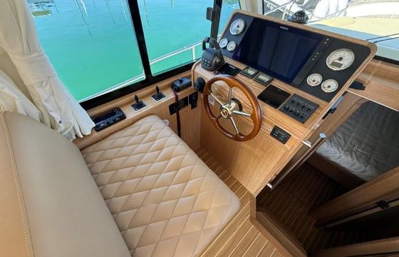 Sasga Yachts Menorquin 35