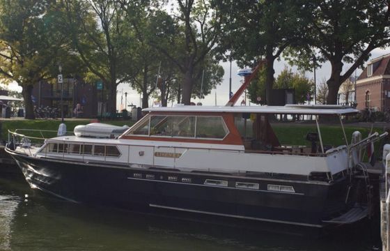 Lutje Motoryacht