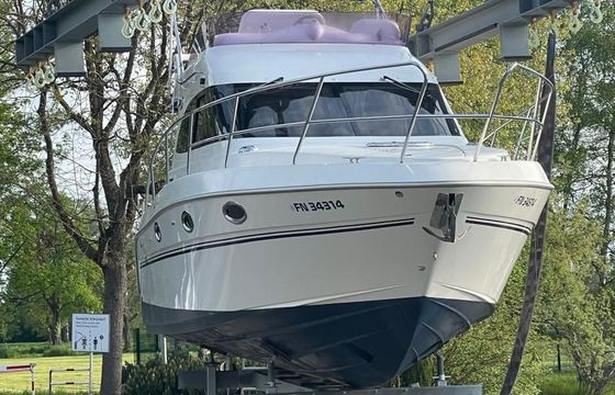 Galeon 330