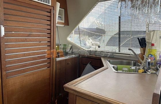 Bayliner 3587 AFT Cabin