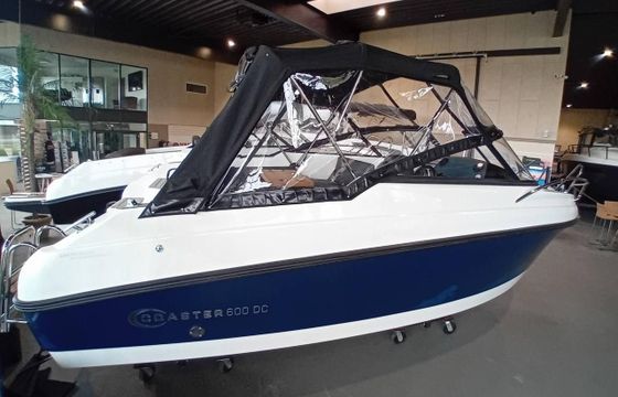 Coaster 600 DC - 100 Hk Yamaha