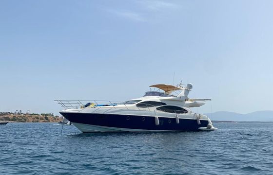 Azimut 68E
