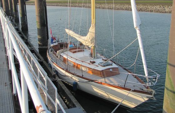 Van Dam Nordia 35