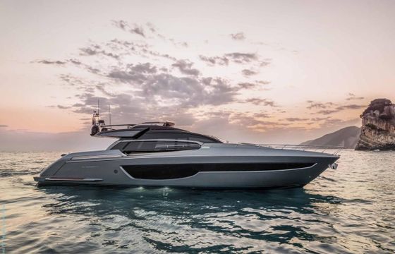 Riva 76 Perseo Super SportFly