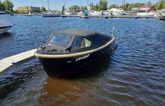 Corsiva 595 Tender - 25 HK Yamaha