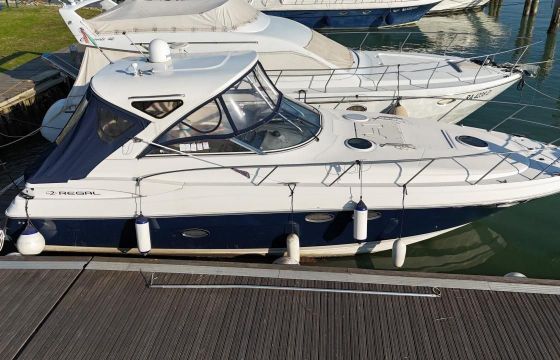 Regal 3760 HT