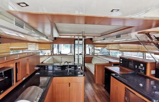 AQUILA 48
