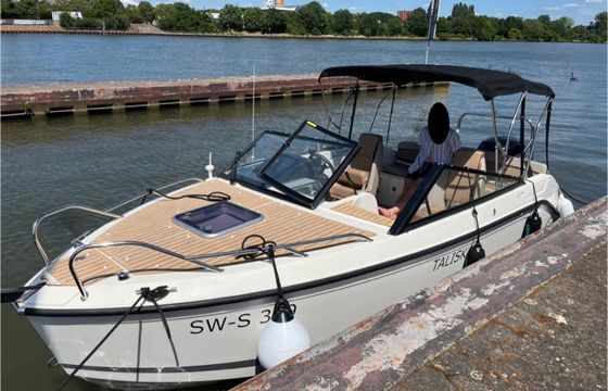 Quicksilver Active Cruiser 605
