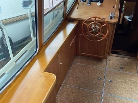Linssen Dutch Sturdy 320 AC