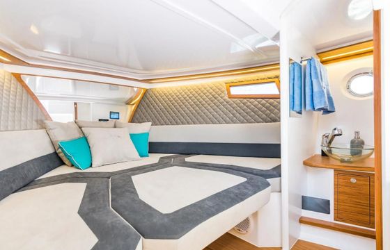 Alfastreet Yachts 28 Cabin