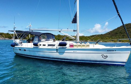 Hunter Marine 44 Aft Cockpit