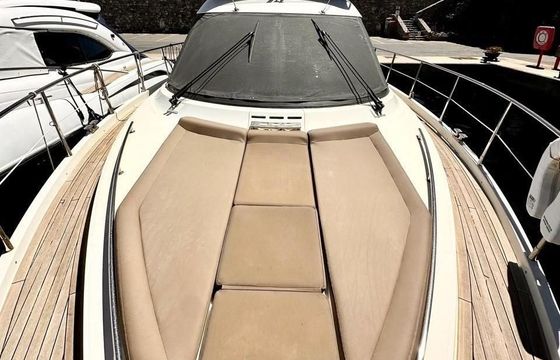Sealine F450