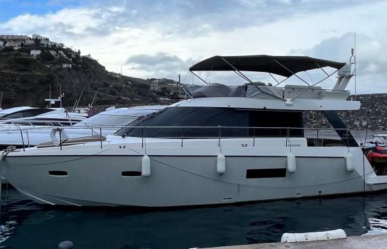 Sealine F450