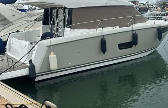Jeanneau Velasco 37