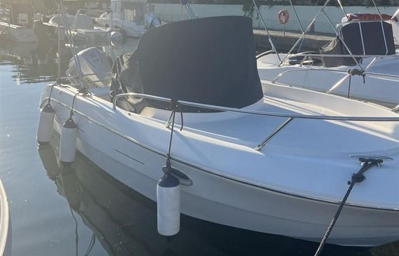 Sessa Key Largo 22'